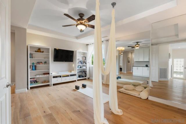 3772 Modena Pl, San Diego, CA 92130