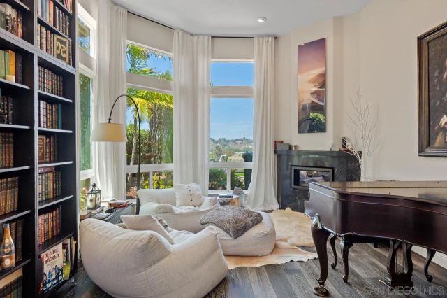 3772 Modena Pl, San Diego, CA 92130
