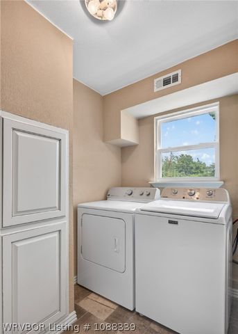 812 N 8th Street, Van Buren, AR 72956