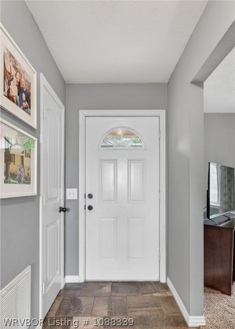 812 N 8th Street, Van Buren, AR 72956