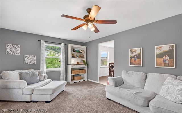 812 N 8th Street, Van Buren, AR 72956