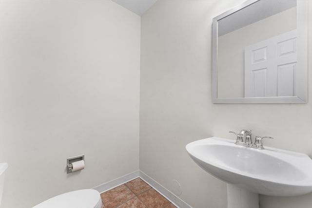 45 Loomis St 108, Malden, MA 02148