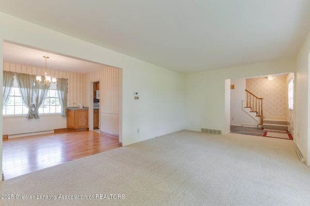 5775 Zimmer Road, Williamston, MI 48895