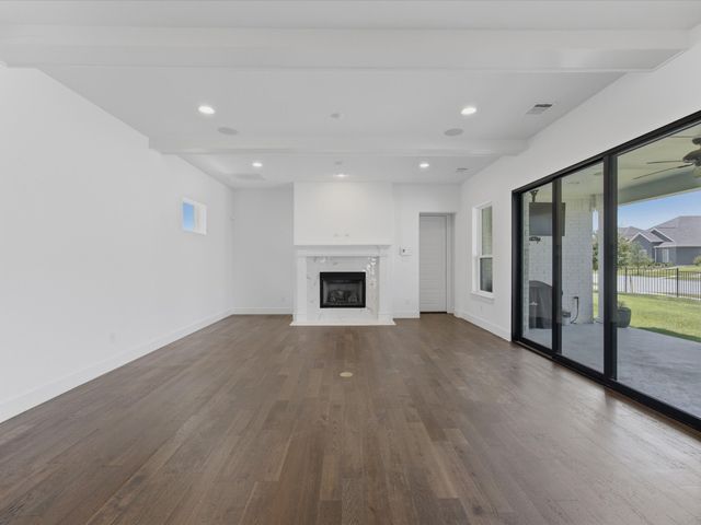 14177 Walsh Avenue, Fort Worth, TX 76008