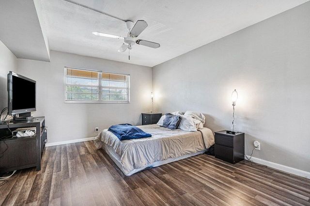 6000 NW 2nd Avenue 338, Boca Raton, FL 33487