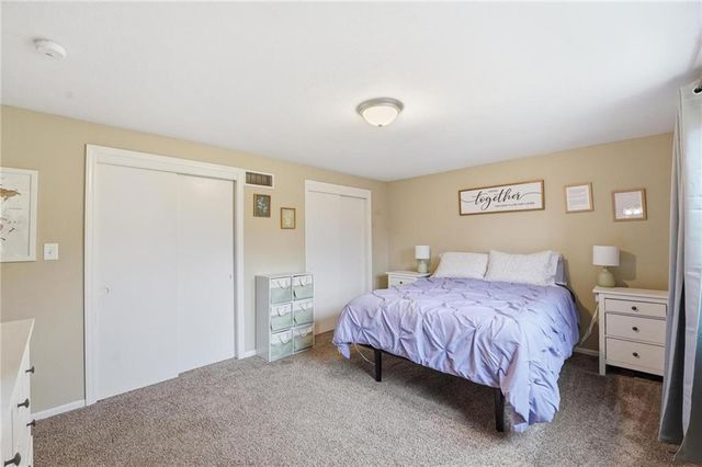 7620 E 100th Street, Kansas City, MO 64134