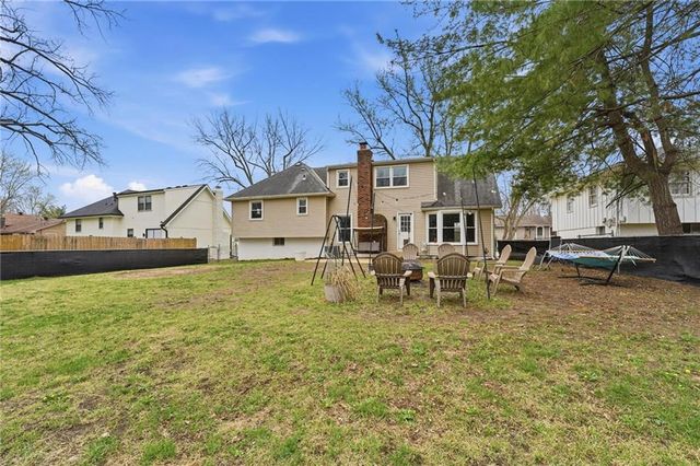 7620 E 100th Street, Kansas City, MO 64134