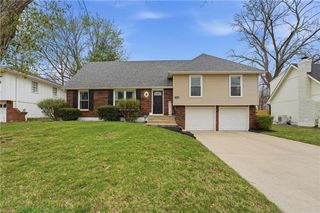 7620 E 100th Street, Kansas City, MO 64134