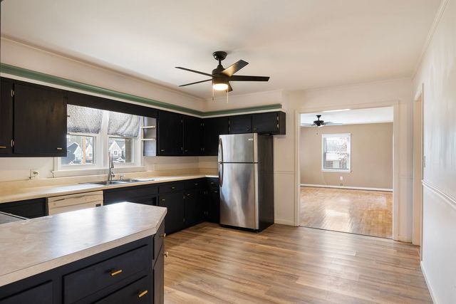 506 Oakwood Dr, Lawrenceburg, TN 38464