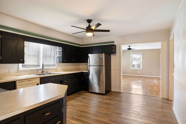 506 Oakwood Dr, Lawrenceburg, TN 38464