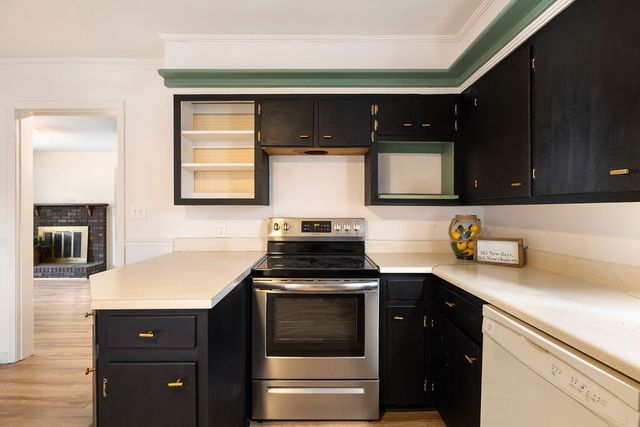 506 Oakwood Dr, Lawrenceburg, TN 38464