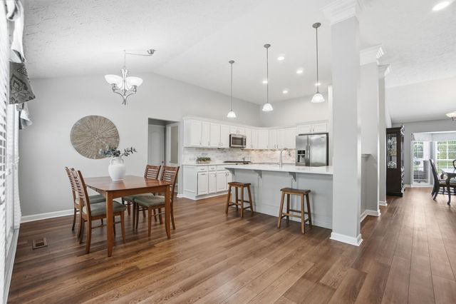 2130 Blankenbecker Drive, Florence, KY 41042