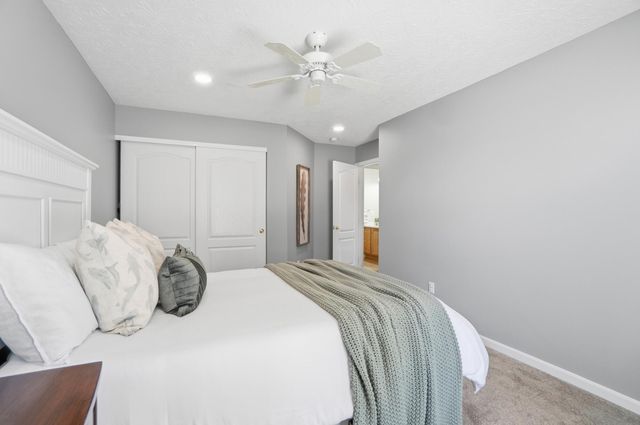 2130 Blankenbecker Drive, Florence, KY 41042
