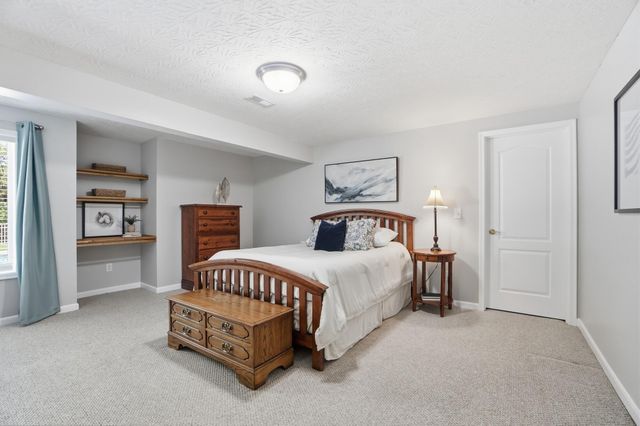2130 Blankenbecker Drive, Florence, KY 41042