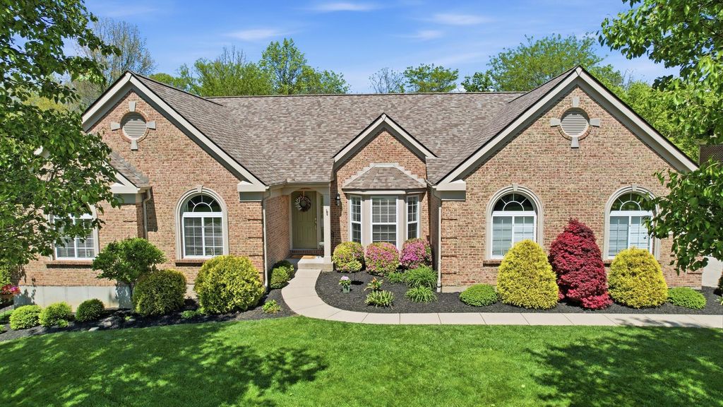 2130 Blankenbecker Drive, Florence, KY 41042
