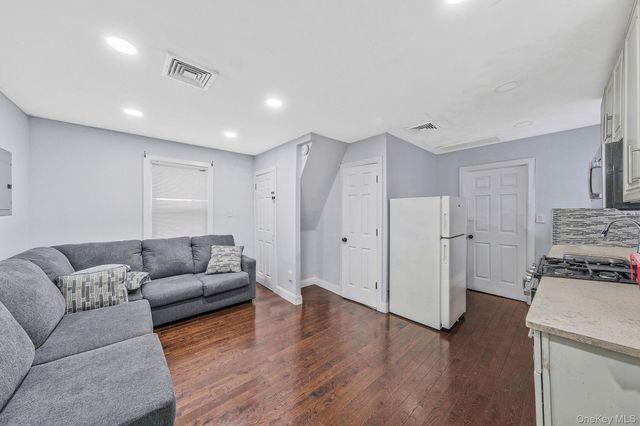 10119 Lefferts Boulevard, Richmond Hill, NY 11419