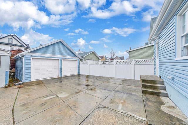 10119 Lefferts Boulevard, Richmond Hill, NY 11419