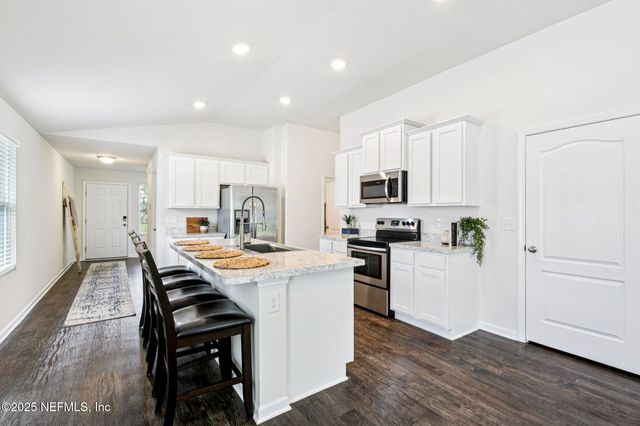 2870 BUCK CREEK Place, Green Cove Springs, FL 32043