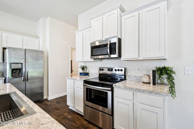 2870 BUCK CREEK Place, Green Cove Springs, FL 32043