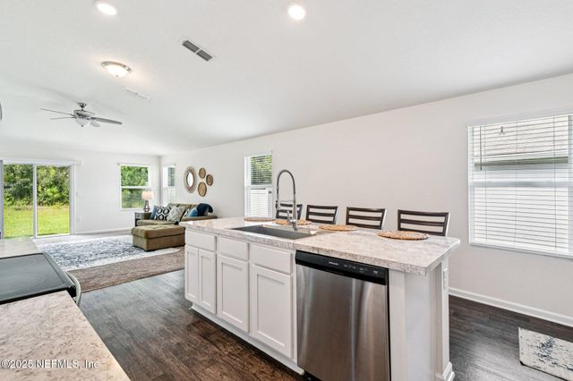 2870 BUCK CREEK Place, Green Cove Springs, FL 32043