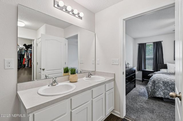 2870 BUCK CREEK Place, Green Cove Springs, FL 32043