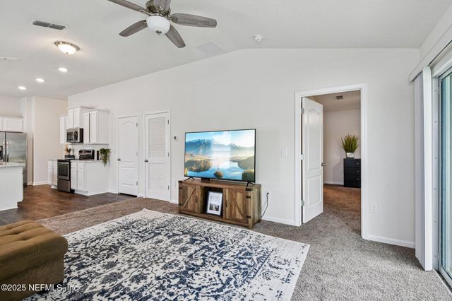 2870 BUCK CREEK Place, Green Cove Springs, FL 32043