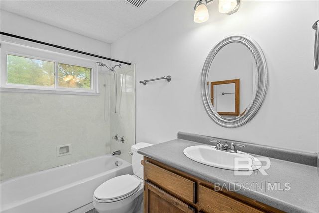 9 Pope Court, Fairhope, AL 36532