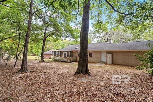 9 Pope Court, Fairhope, AL 36532