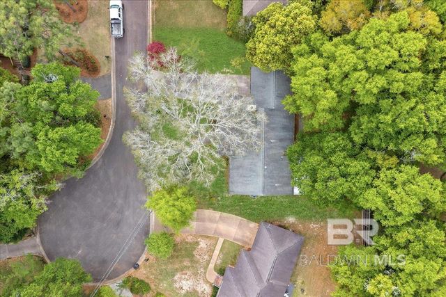 9 Pope Court, Fairhope, AL 36532