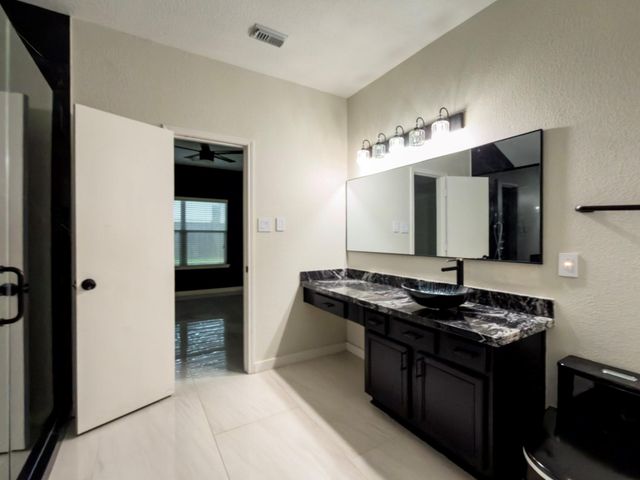 2243 Rocky Hollow Lane, Katy, TX 77450