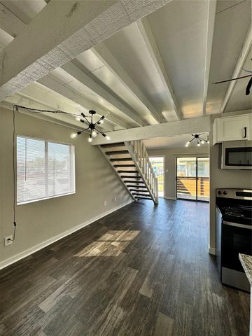 5110 Azalea Trace Drive 1703, Houston, TX 77066