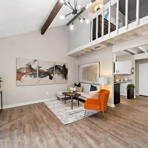 5110 Azalea Trace Drive 1703, Houston, TX 77066