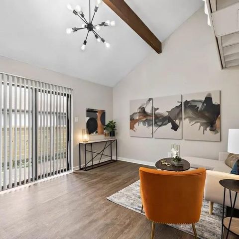 5110 Azalea Trace Drive 1703, Houston, TX 77066