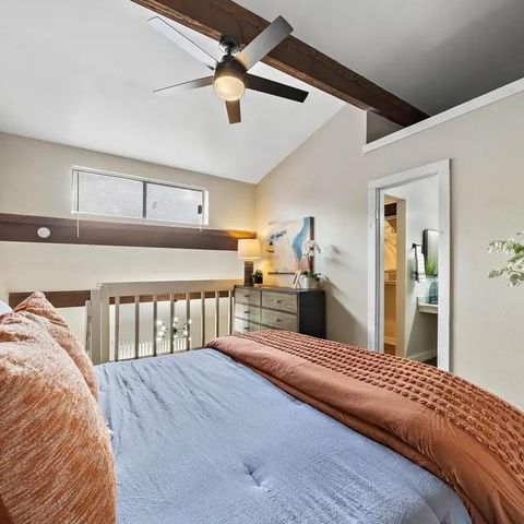 5110 Azalea Trace Drive 1703, Houston, TX 77066