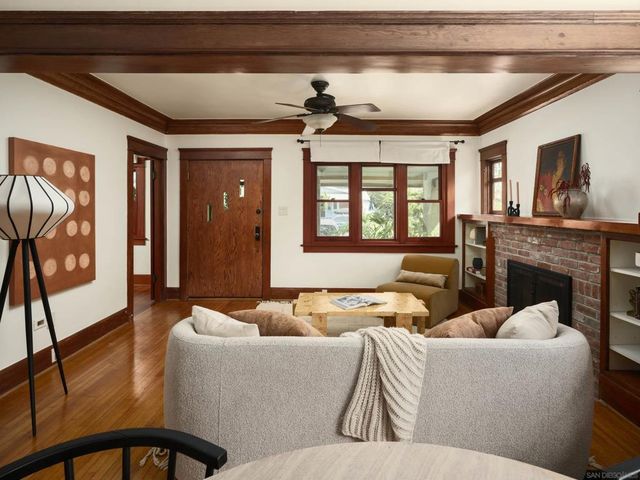 3552 Arnold, San Diego, CA 92104