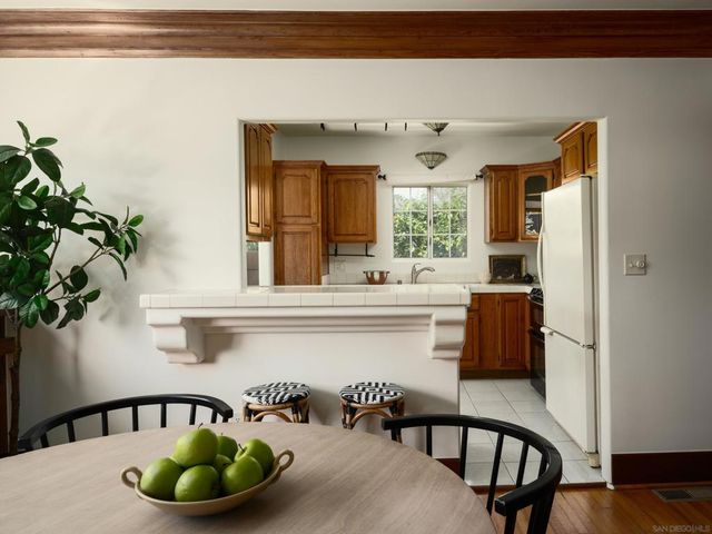 3552 Arnold, San Diego, CA 92104