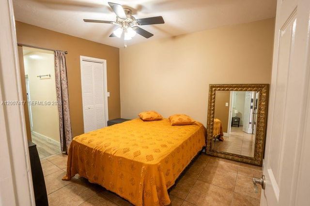 4210 W 6th Avenue, Hialeah, FL 33012