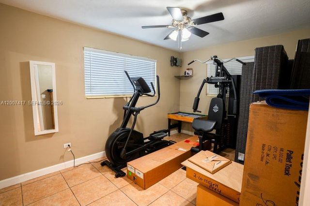 4210 W 6th Avenue, Hialeah, FL 33012