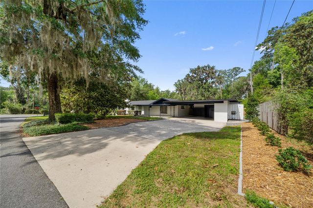 2002 NW 11TH ROAD, Gainesville, FL 32605