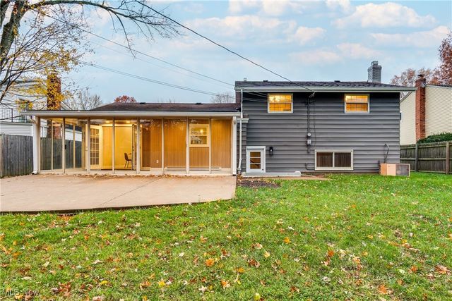 26910 sudbury, North Olmsted, OH 44070