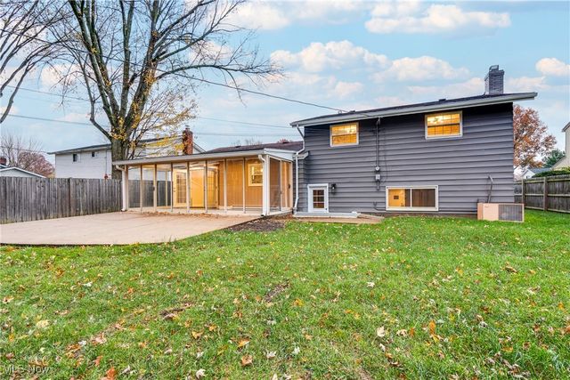 26910 sudbury, North Olmsted, OH 44070