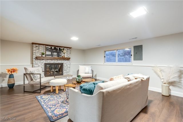 26910 sudbury, North Olmsted, OH 44070