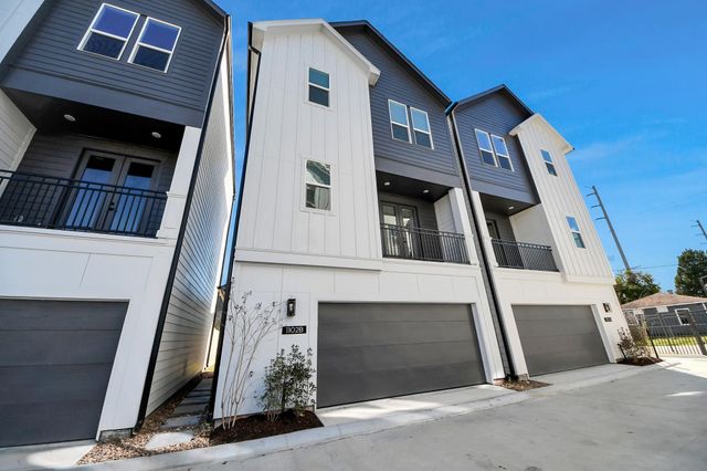1102 Mansfield Street B, Houston, TX 77091