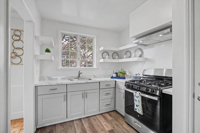 115 N Kingston Street, San Mateo, CA 94401