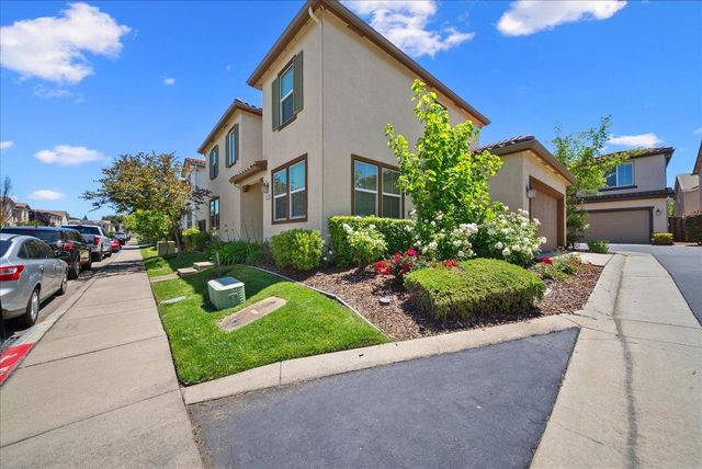 8130 Astaire Ln, Fair Oaks, CA 95628