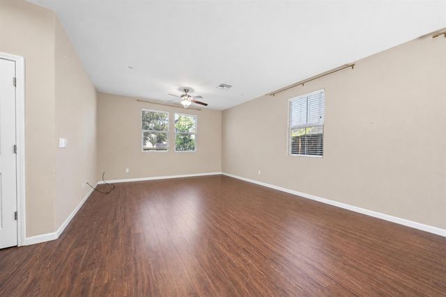 8130 Astaire Ln, Fair Oaks, CA 95628
