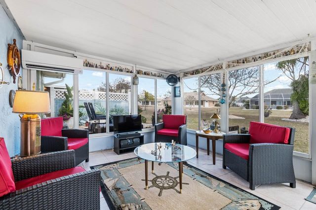 1728 COCO PALM CIRCLE, Sun City Center, FL 33573