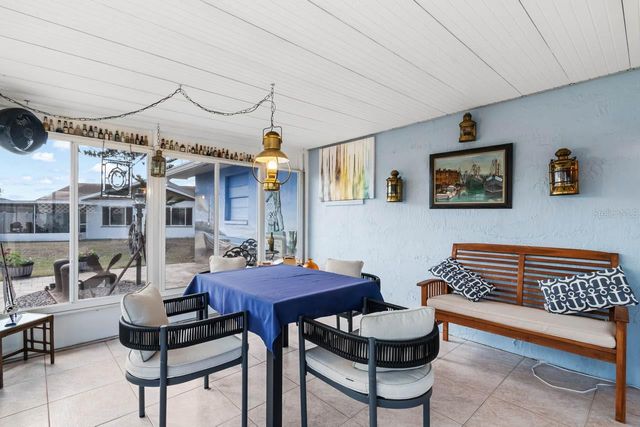 1728 COCO PALM CIRCLE, Sun City Center, FL 33573