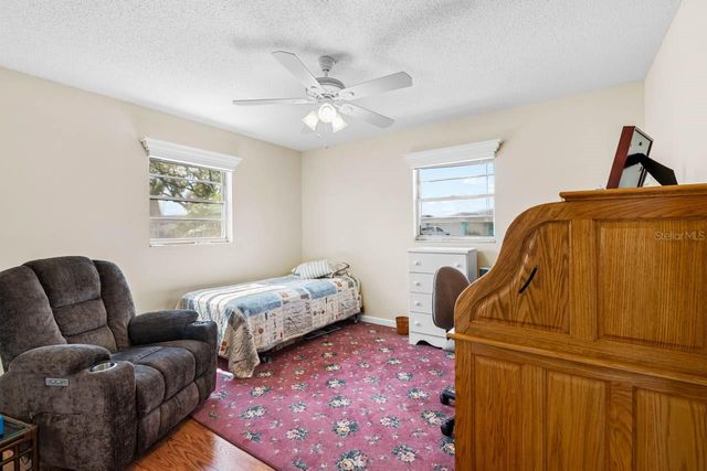 1728 COCO PALM CIRCLE, Sun City Center, FL 33573