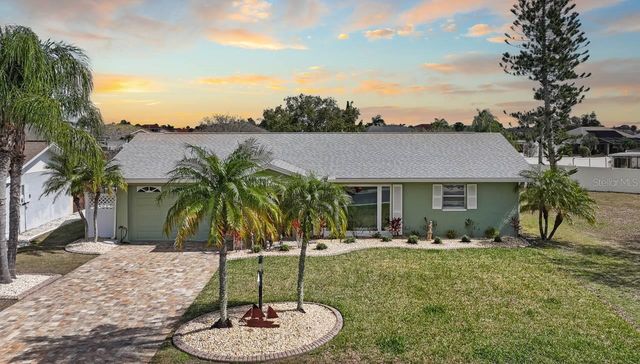 1728 COCO PALM CIRCLE, Sun City Center, FL 33573